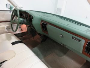 Michael Esposito - 1974 Oldsmobile Cutlasss Supreme 411